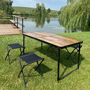 Стіл з 4 стулами